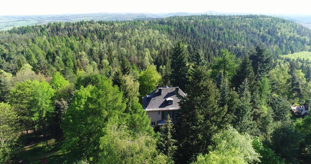 Villa Augustusberg Petrovice  外观 照片