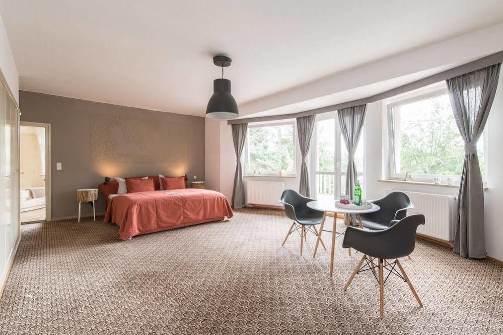 Villa Augustusberg Petrovice  外观 照片